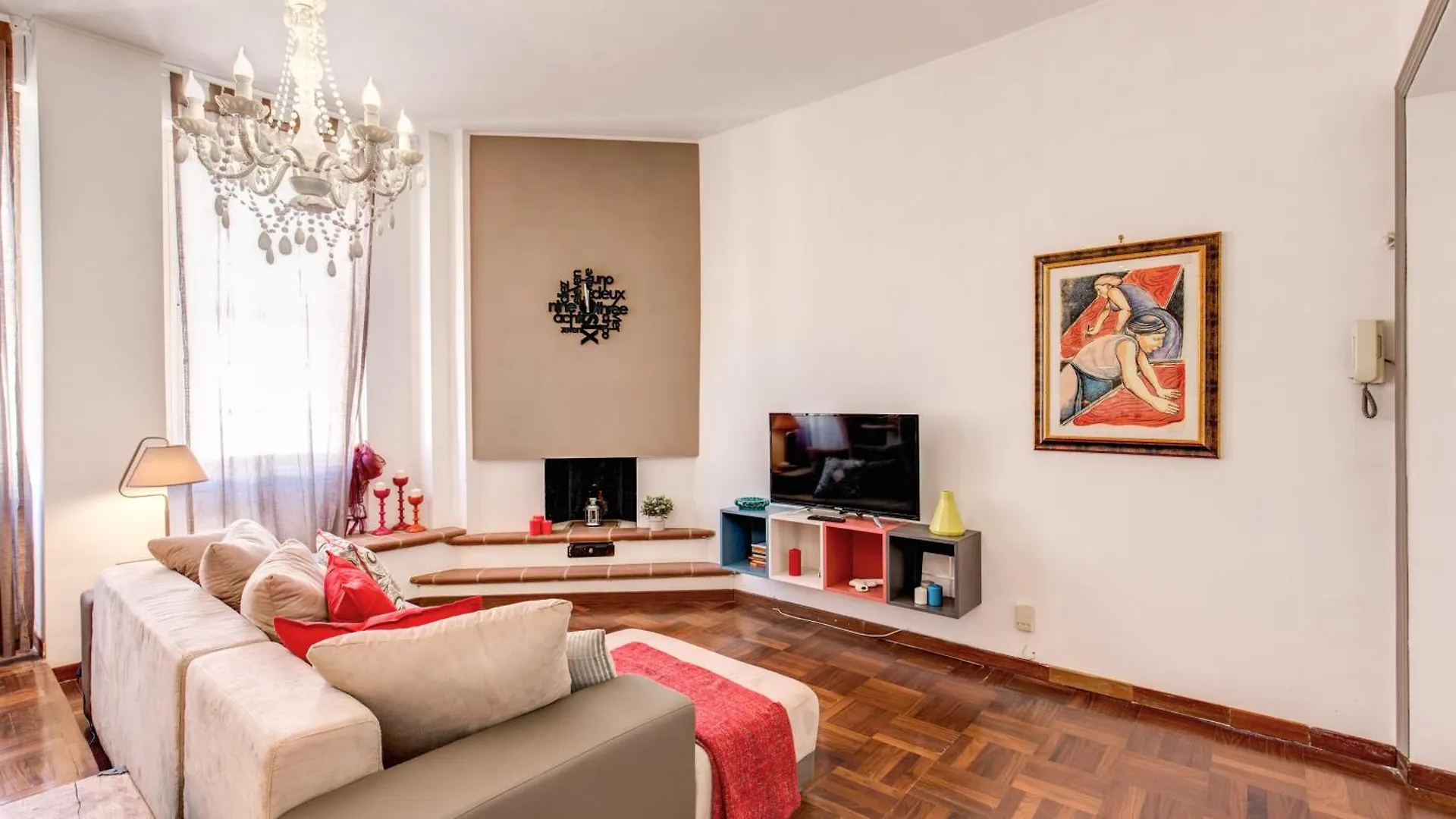 Apartment Maison Mansart Pisa Italy